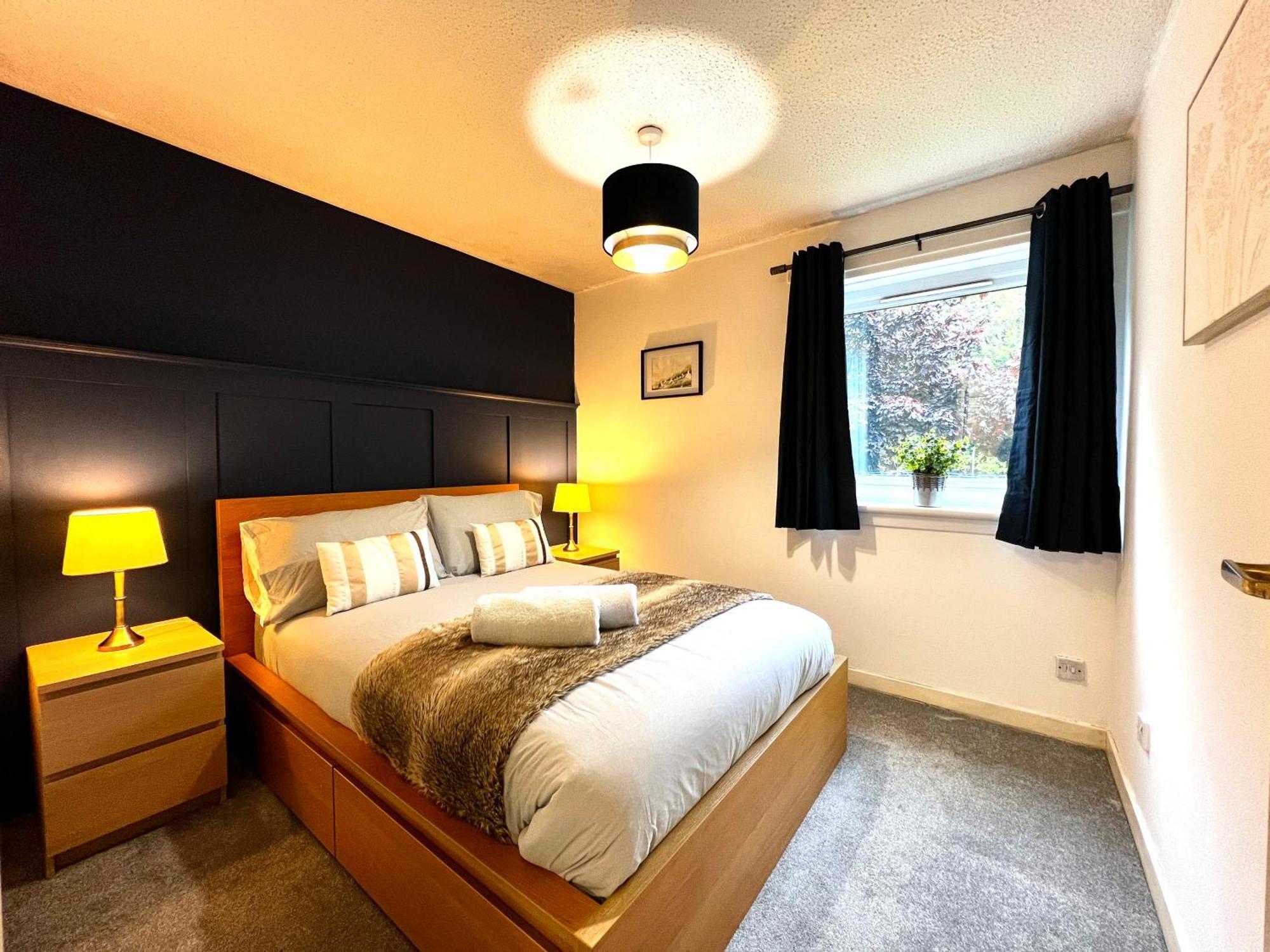 Ground Floor Flat With Free Parking & Wifi Lejlighed Glasgow Eksteriør billede