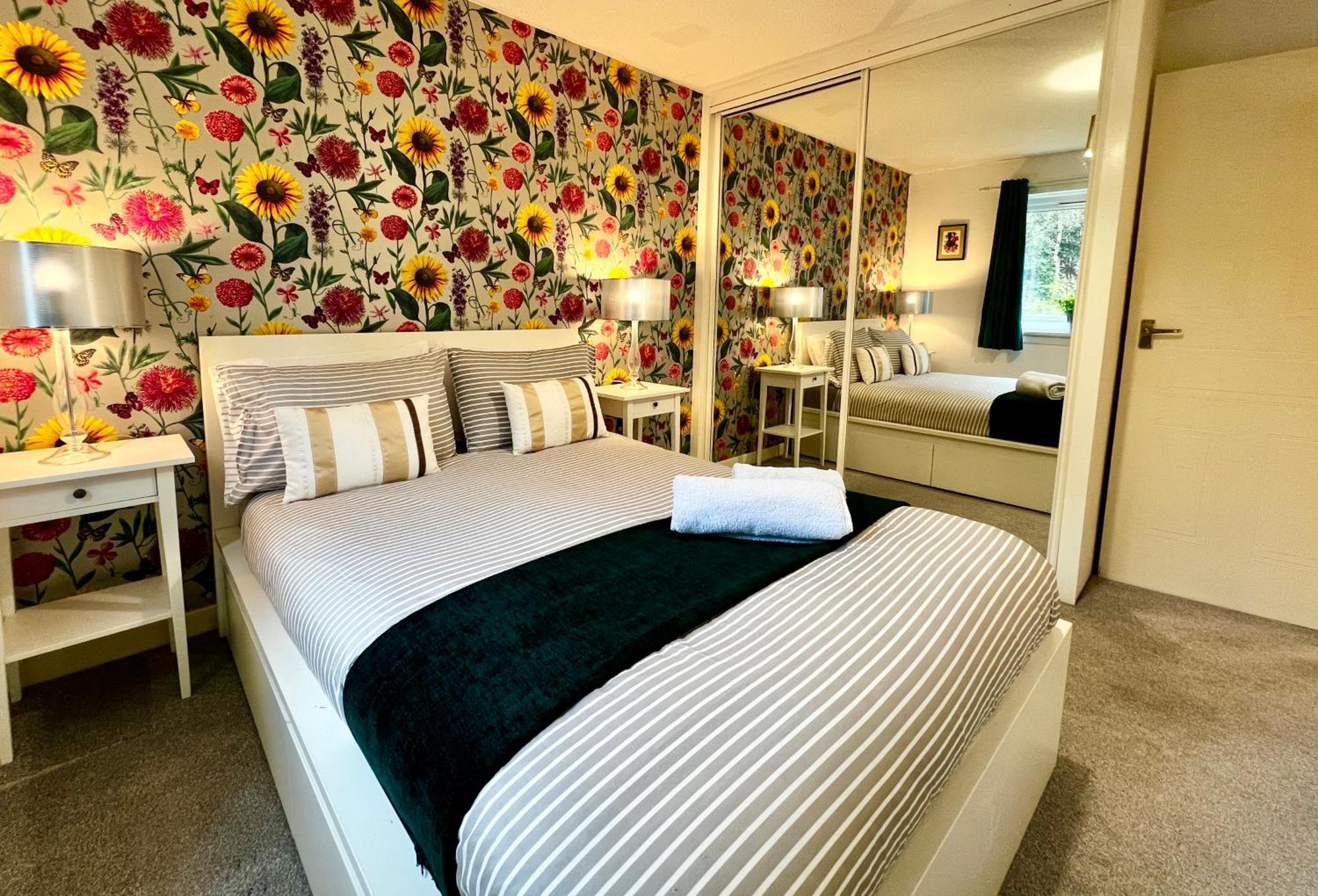 Ground Floor Flat With Free Parking & Wifi Lejlighed Glasgow Eksteriør billede
