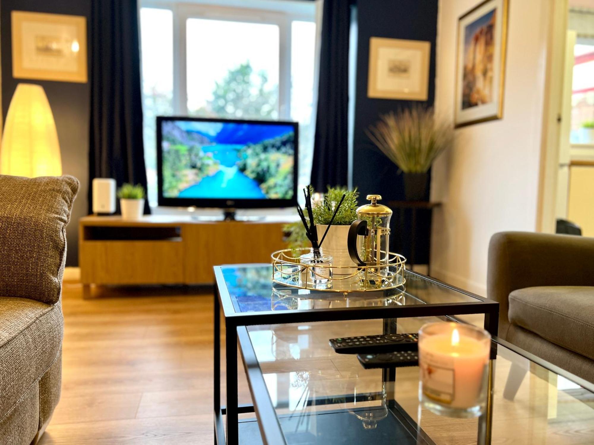 Ground Floor Flat With Free Parking & Wifi Lejlighed Glasgow Eksteriør billede