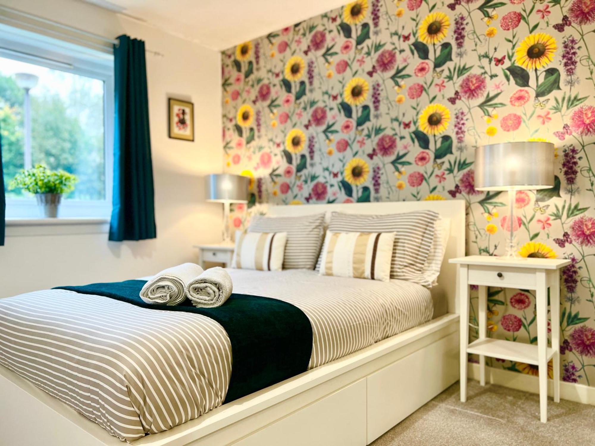 Ground Floor Flat With Free Parking & Wifi Lejlighed Glasgow Eksteriør billede