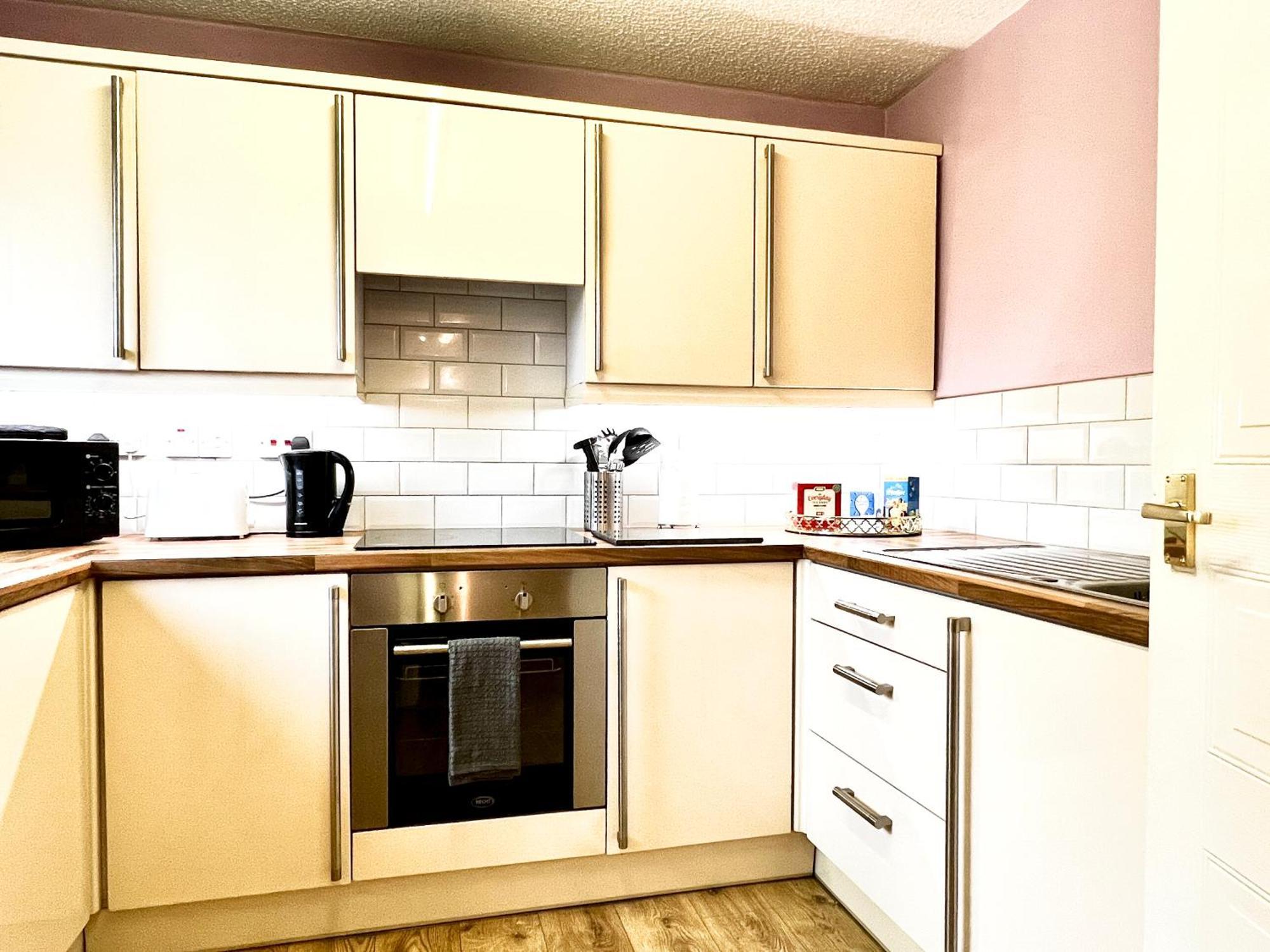 Ground Floor Flat With Free Parking & Wifi Lejlighed Glasgow Eksteriør billede